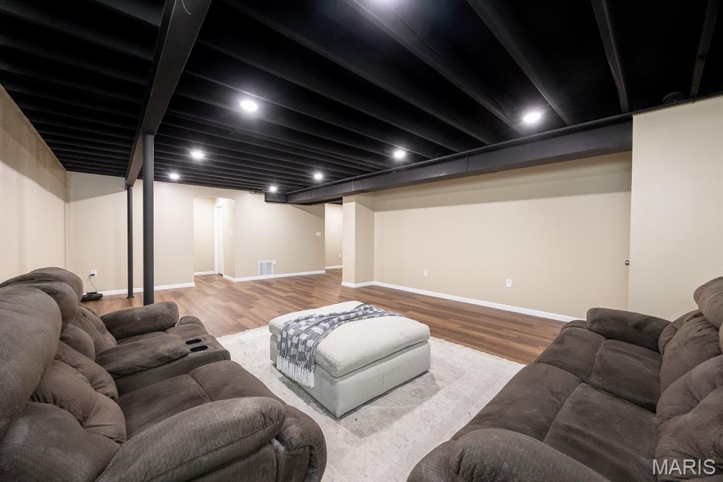 2825 Smokehouse Way