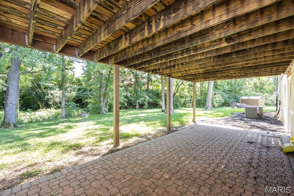 408 Rosewood Court