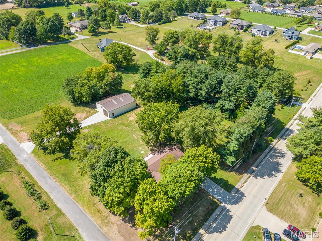 906 Glen Crossing Road