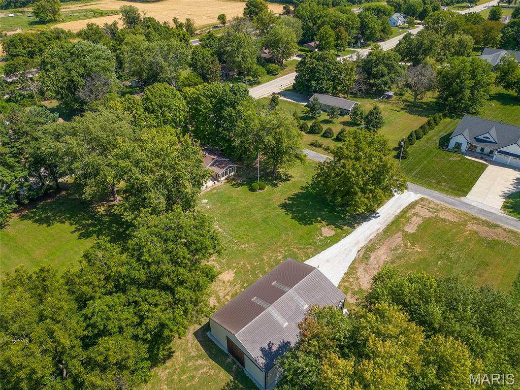 906 Glen Crossing Road