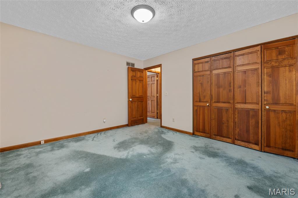 906 Glen Crossing Road