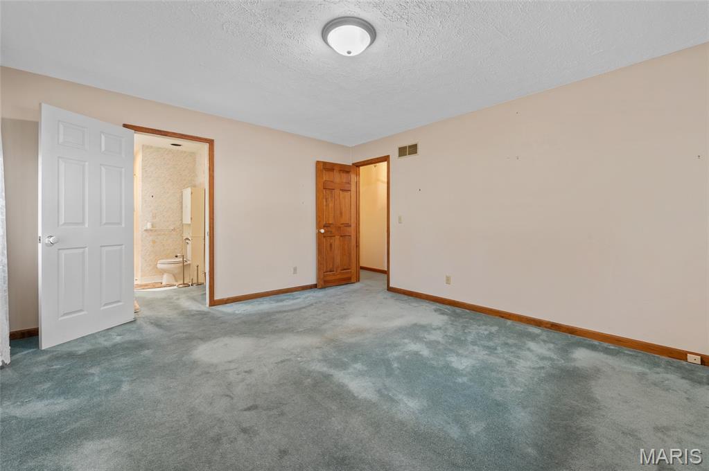 906 Glen Crossing Road