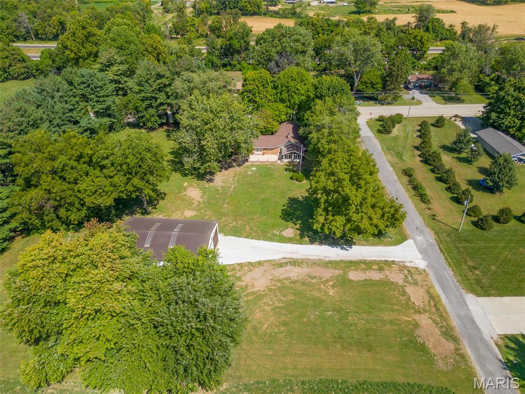 906 Glen Crossing Road
