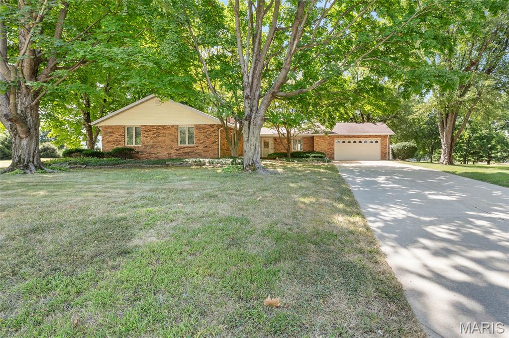 906 Glen Crossing Road