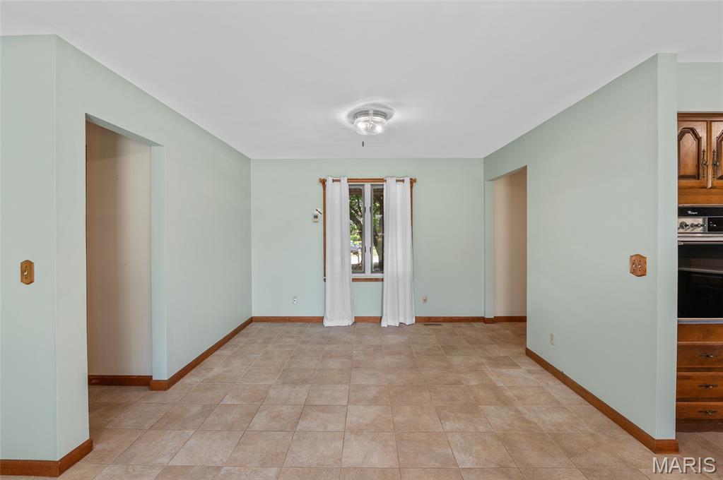 906 Glen Crossing Road