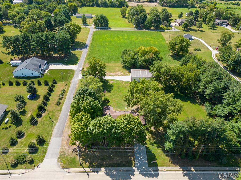906 Glen Crossing Road
