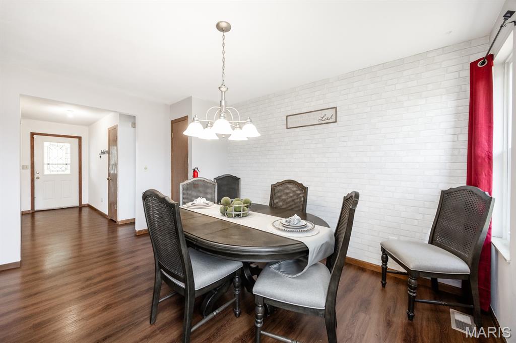 2 Catalina Drive