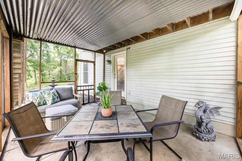 224 Hall Point