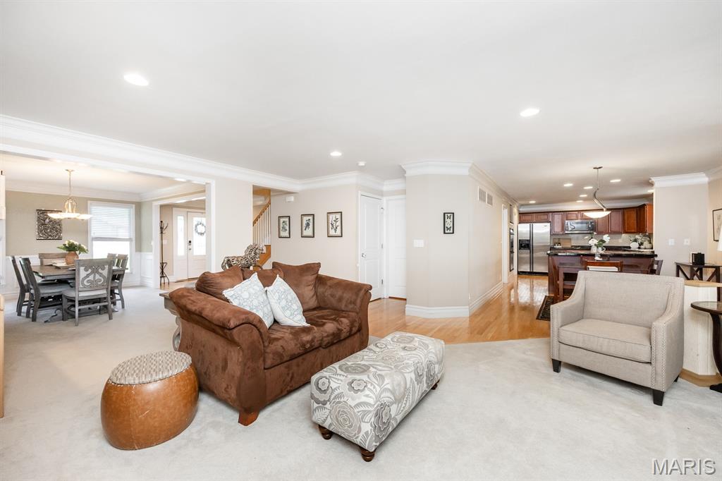 224 Hall Point