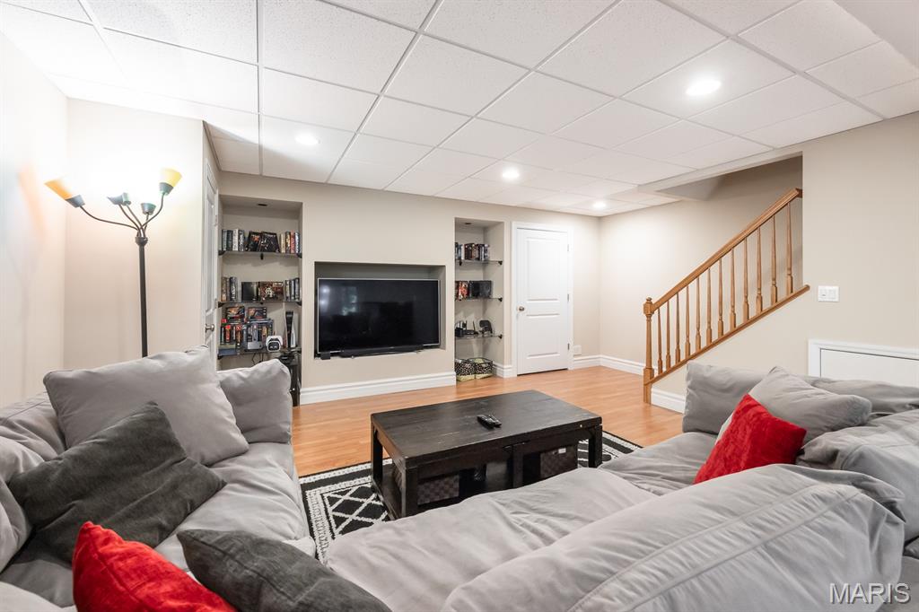 224 Hall Point
