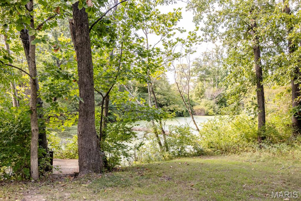 224 Hall Point
