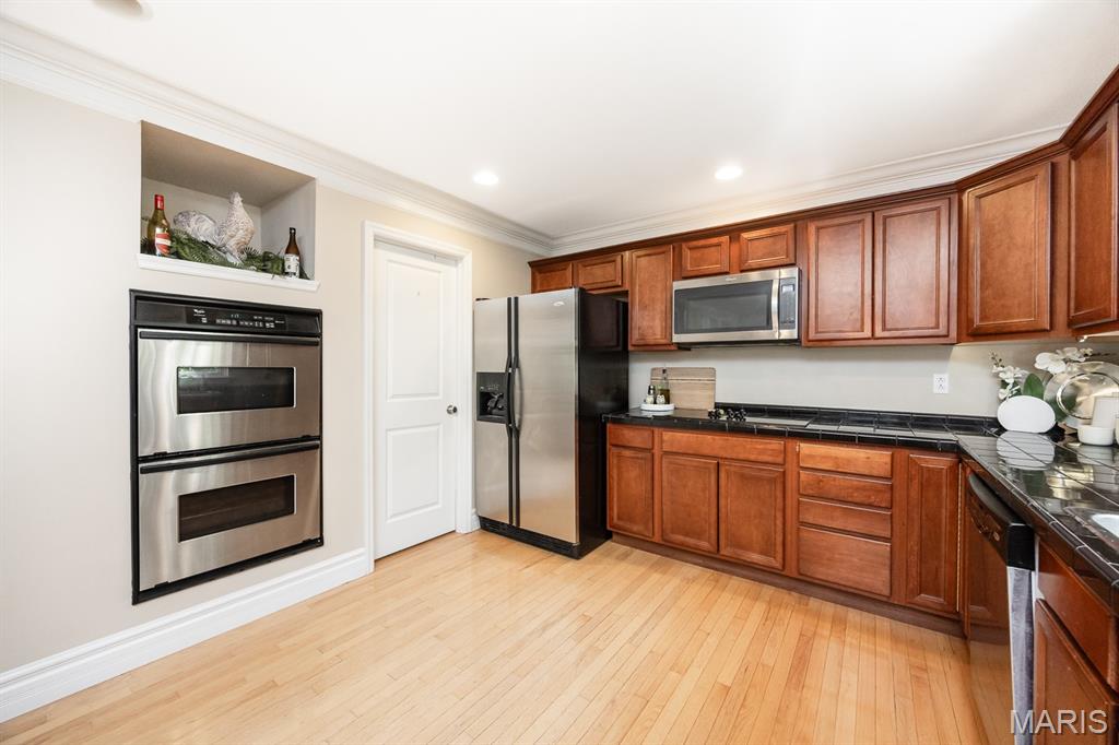 224 Hall Point