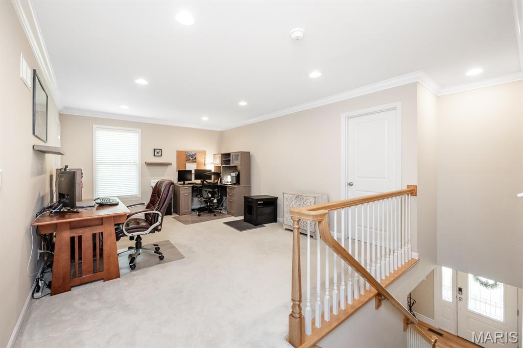 224 Hall Point