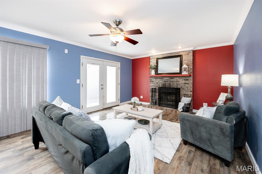 2224 Cotswold Circle