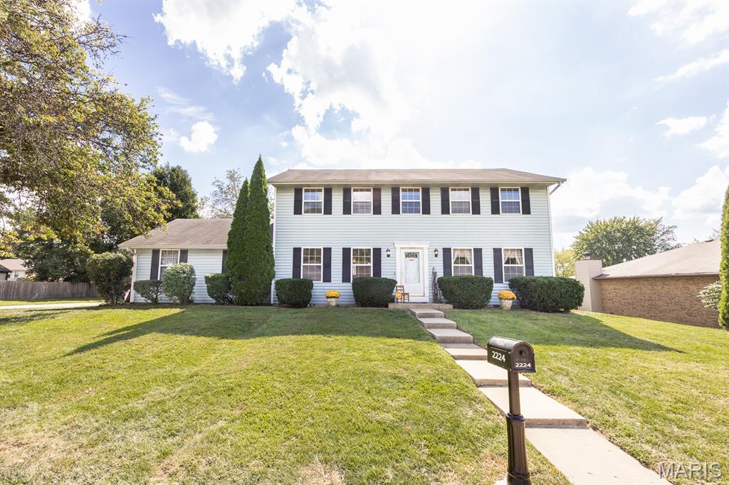 2224 Cotswold Circle