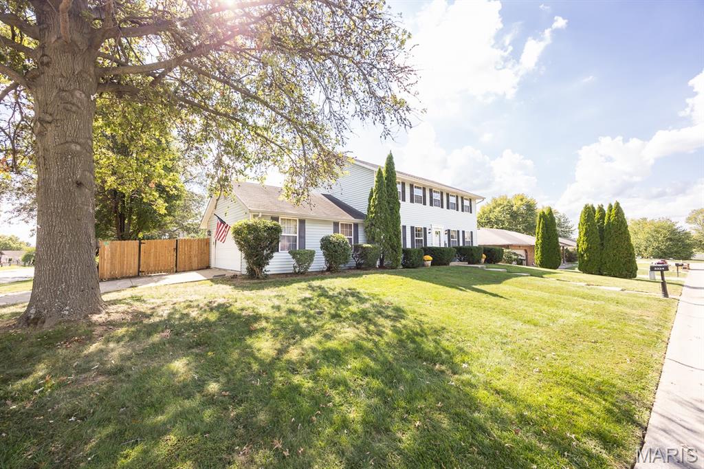 2224 Cotswold Circle