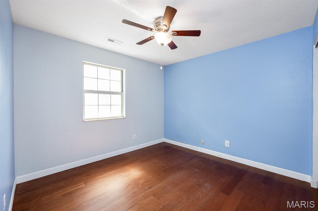 2224 Cotswold Circle