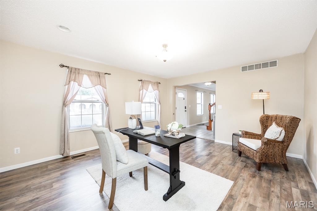 2224 Cotswold Circle