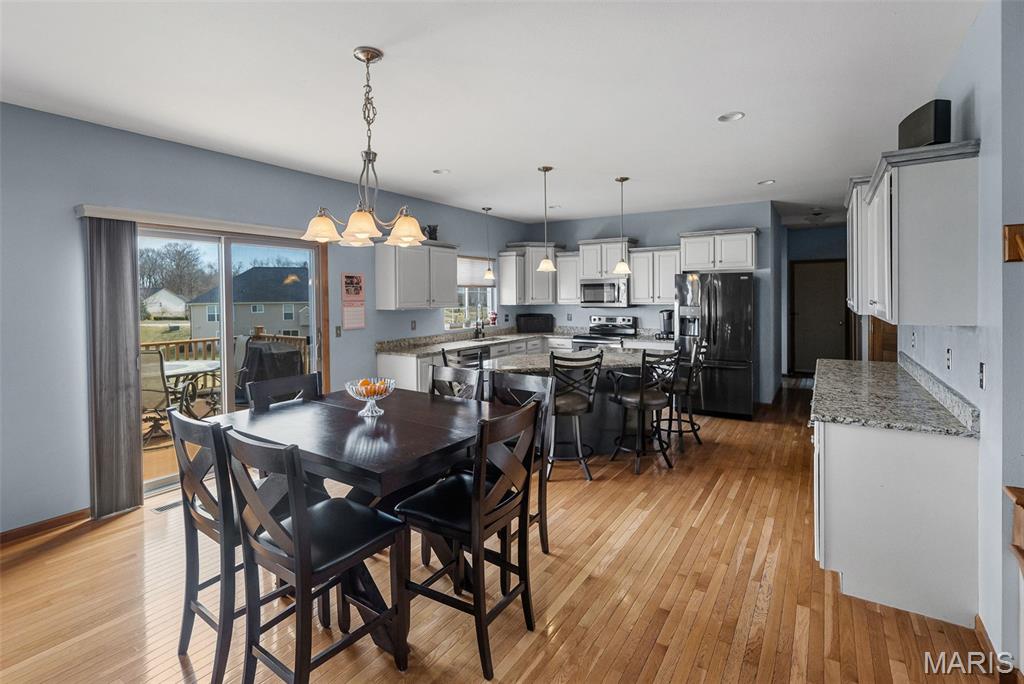 3434 Whistling Cove