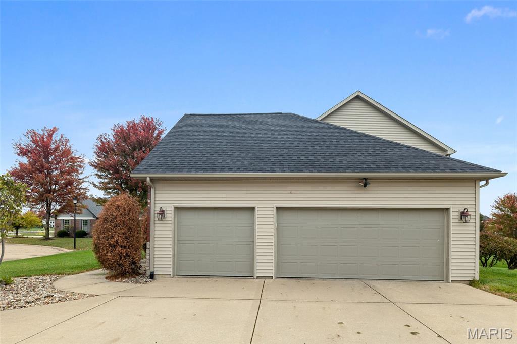 3434 Whistling Cove