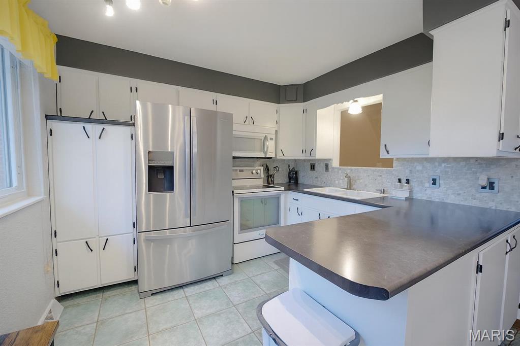 17 Willowbrook Drive