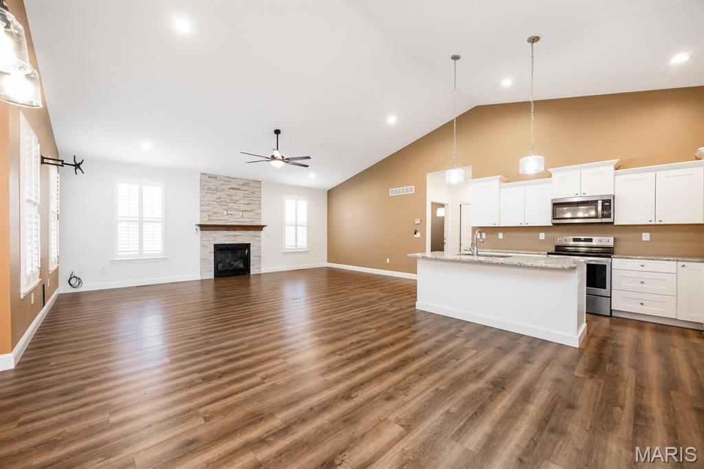 624 Briar Meadow Court