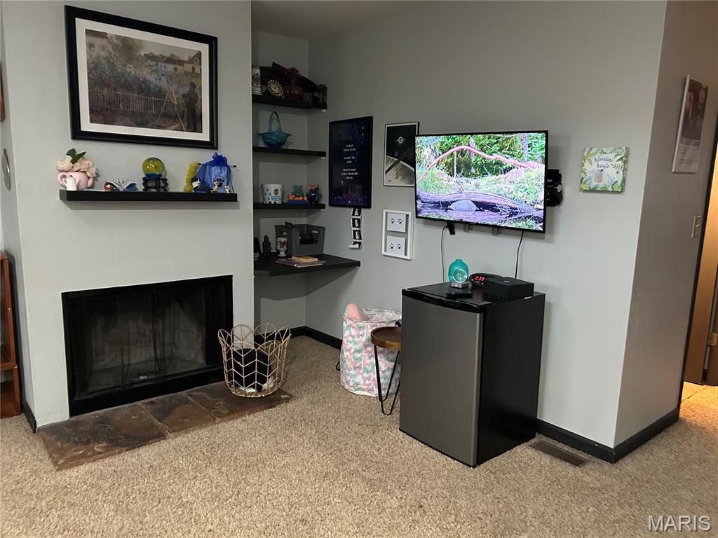 405 Ponderosa Avenue Unit: 4