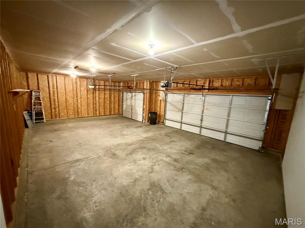 2177 Southern Oak Circle