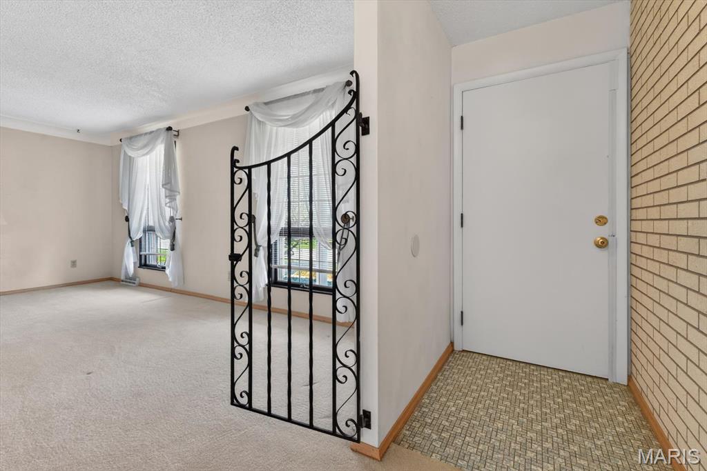 1712 Saint Andrews Drive
