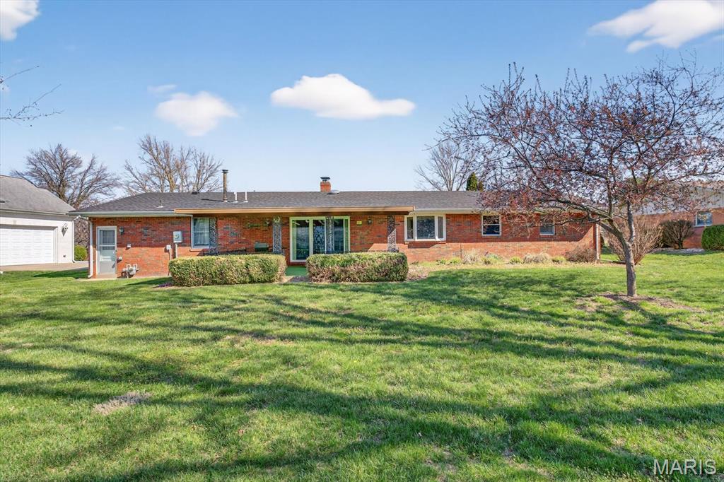 1712 Saint Andrews Drive