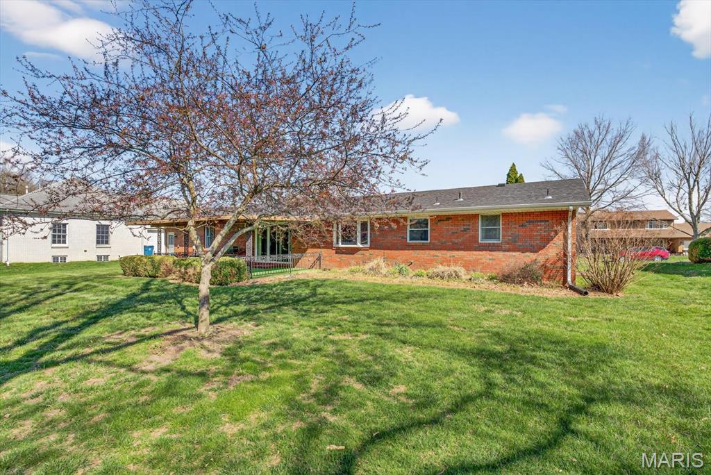1712 Saint Andrews Drive