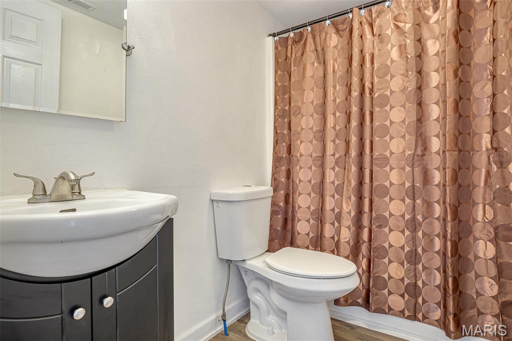 8011 Von Bokel Drive