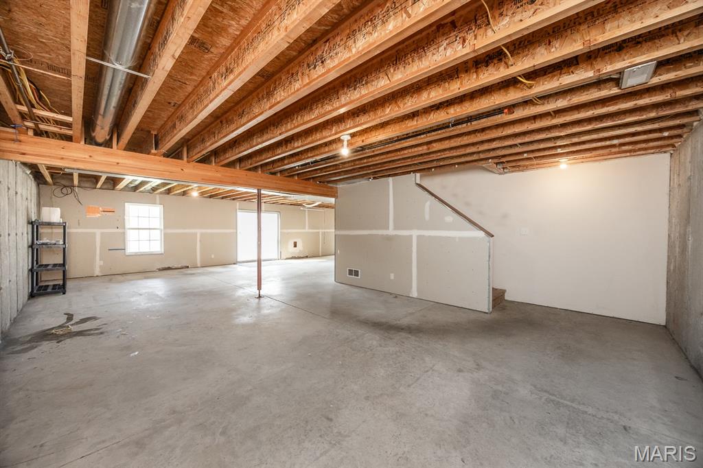 905 Chesapeake Junction