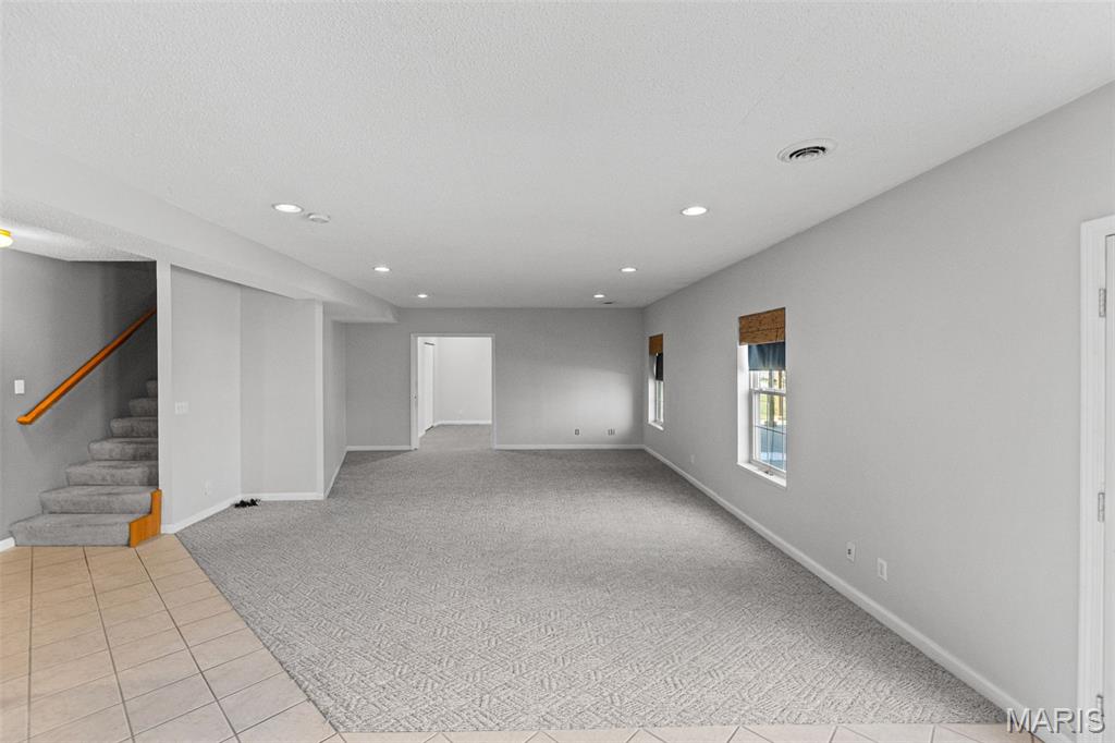 121 Somerset Drive
