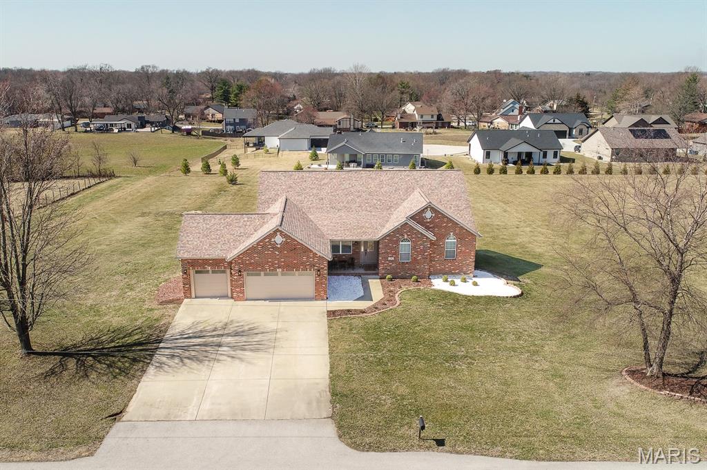 5 Pioneer Trail