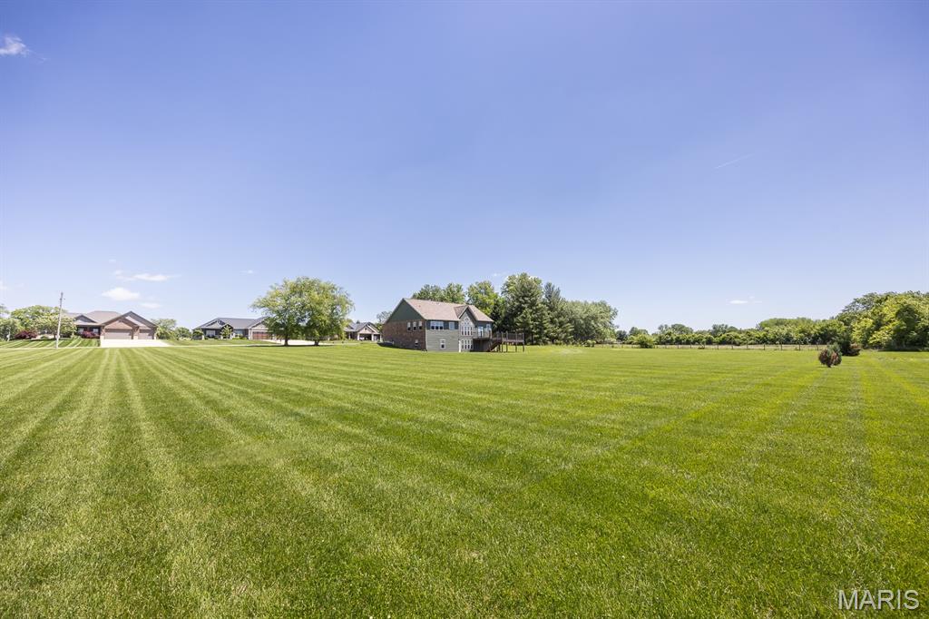 5 Pioneer Trail