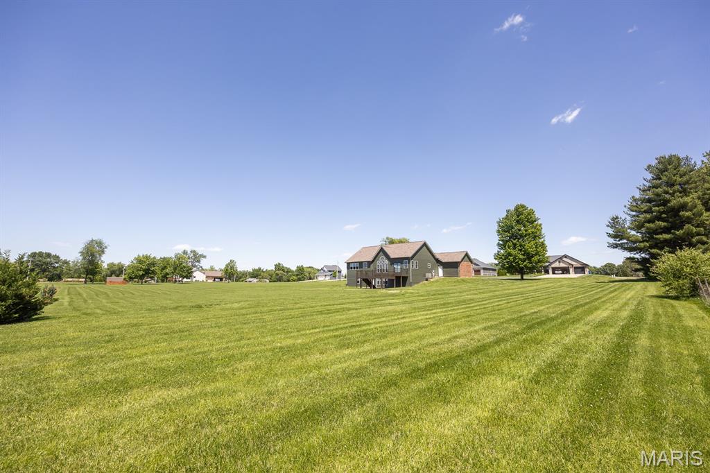 5 Pioneer Trail