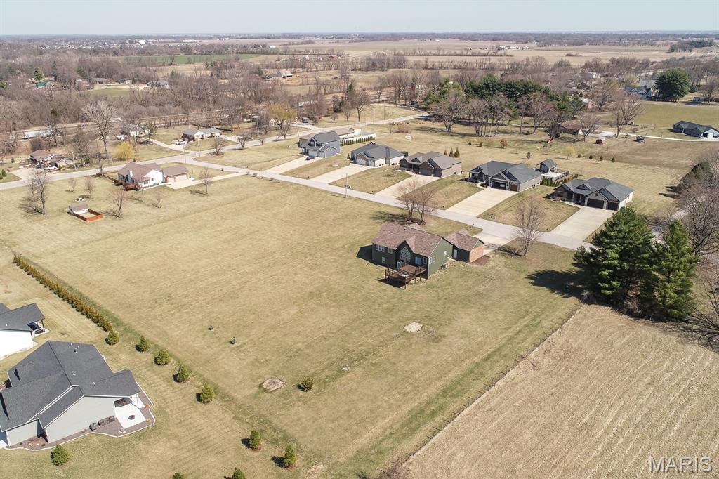 5 Pioneer Trail