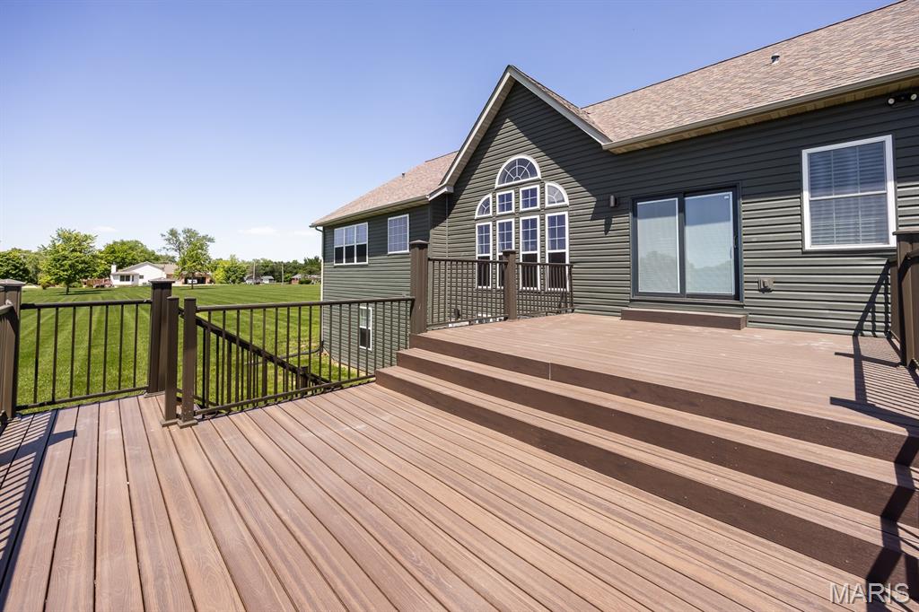 5 Pioneer Trail