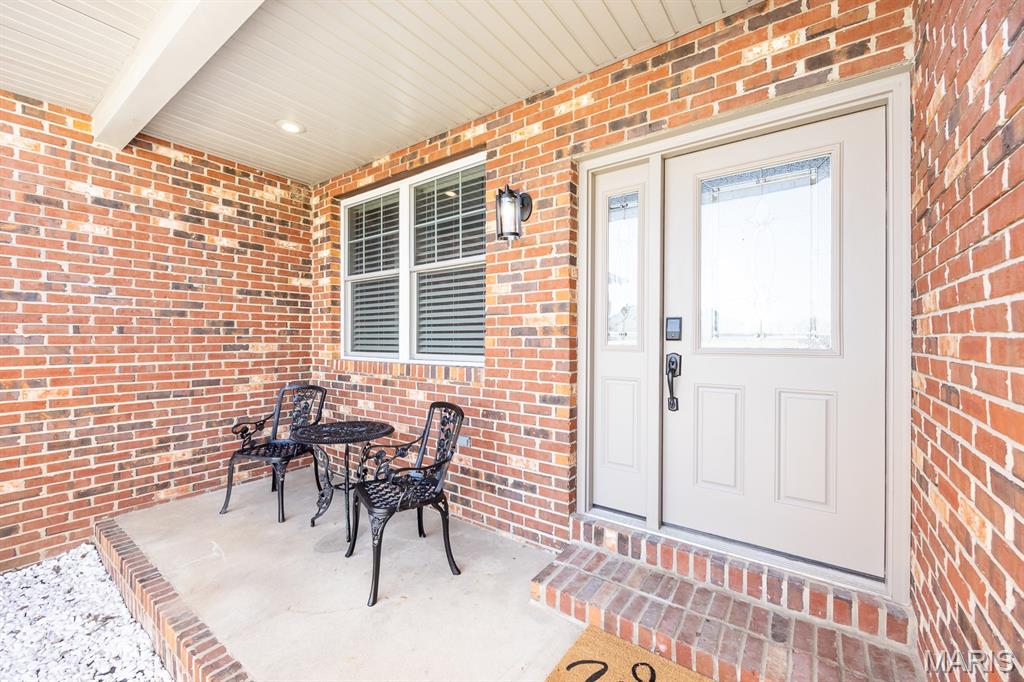 5 Pioneer Trail