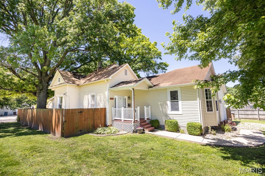 102 W High Street