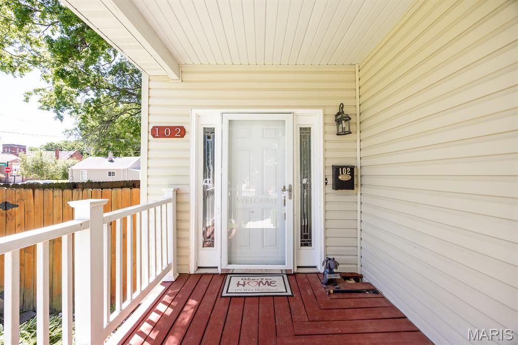102 W High Street