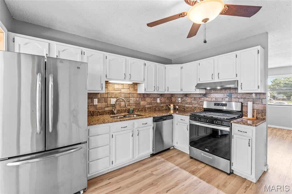 229 Chouteau Point