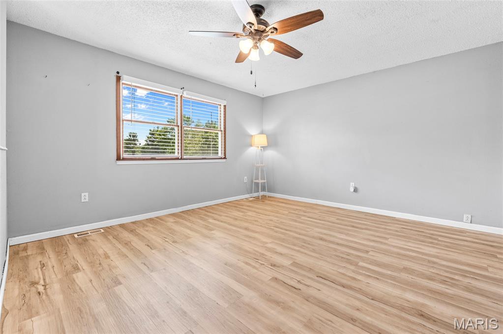 229 Chouteau Point