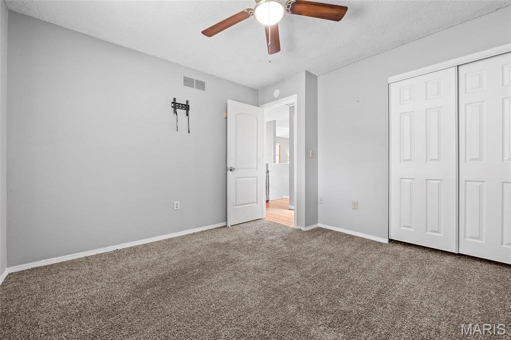 229 Chouteau Point