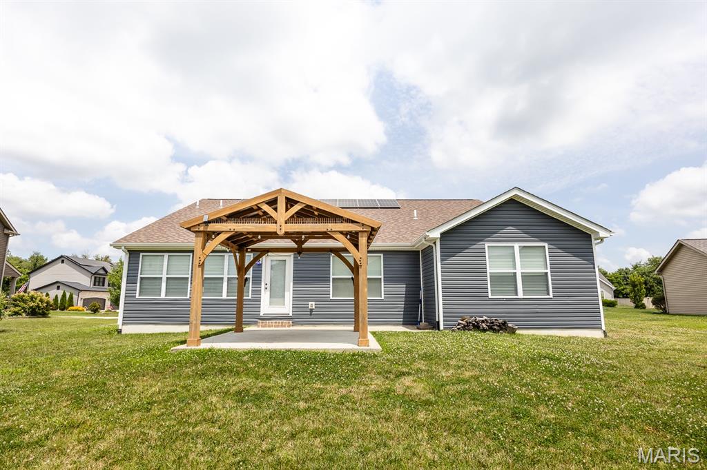 2658 London Lane
