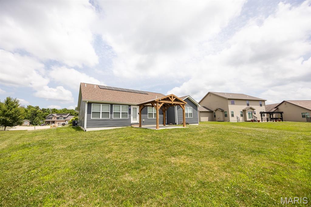 2658 London Lane