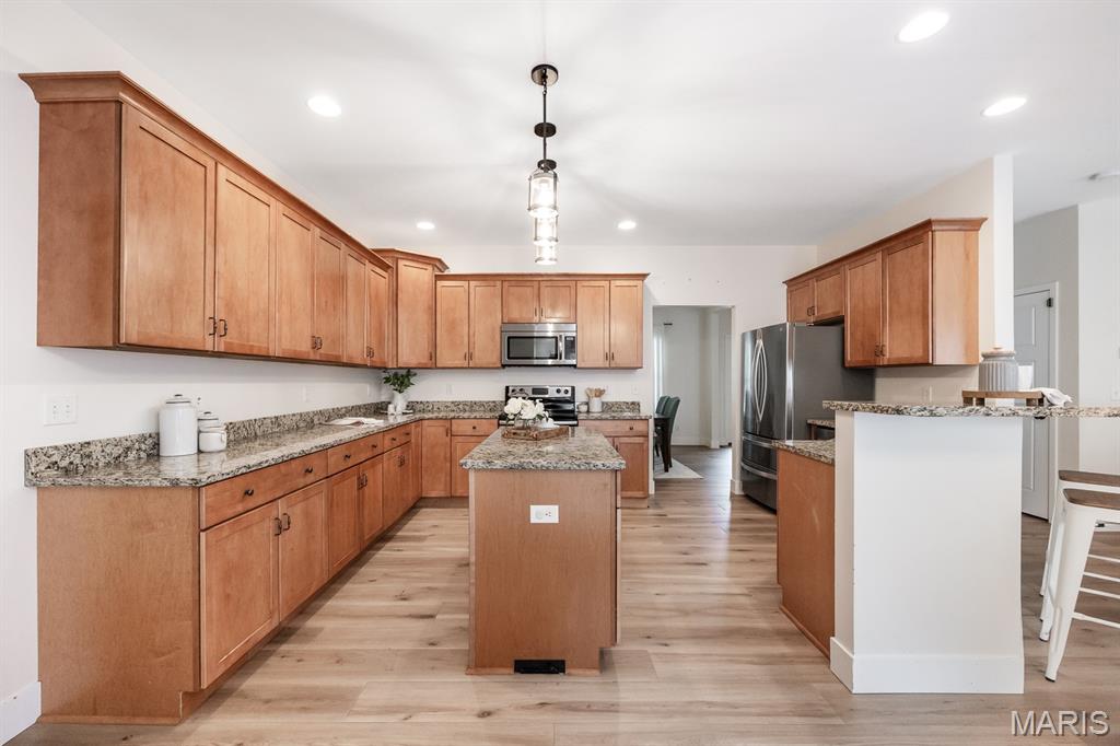 905 Chevalier Lane