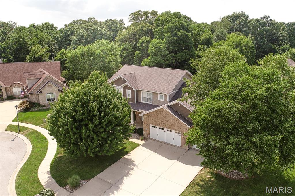 905 Chevalier Lane