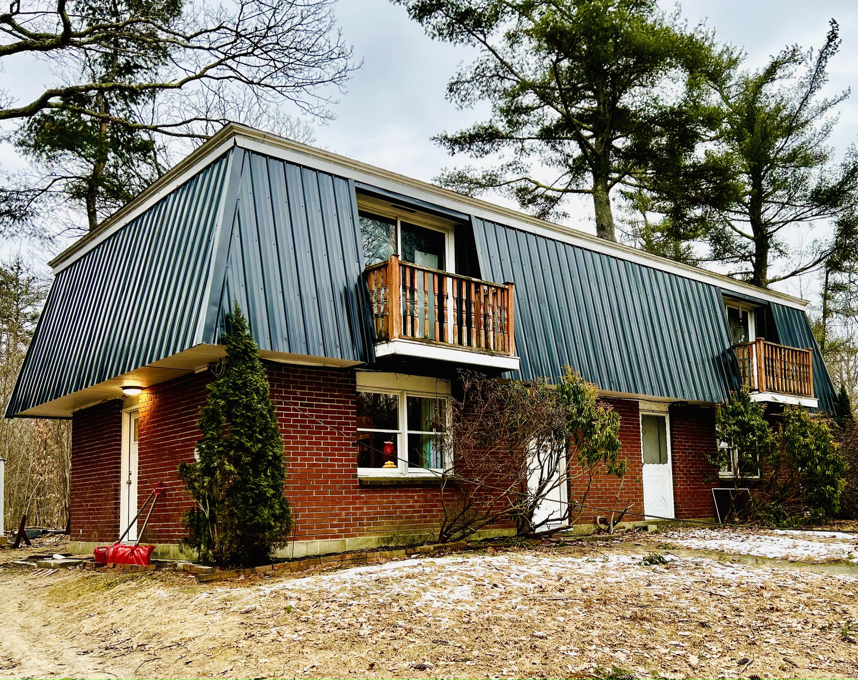 1074 Hallowell Litchfield Road